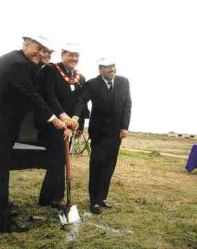 Breaking ground at the site of the new Horn Plastics' facility were (lt. to rt.) Asir Rizvi, president Horn Plastics, Peter LeBel, director of marketing and economic development Durham Region, Marcel Brunelle, mayor of Whitby and Ali Habib, CEO Horn Plastics.